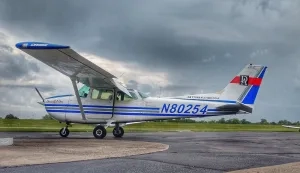 Cessna 172M N80254 Beautiful Bea side view